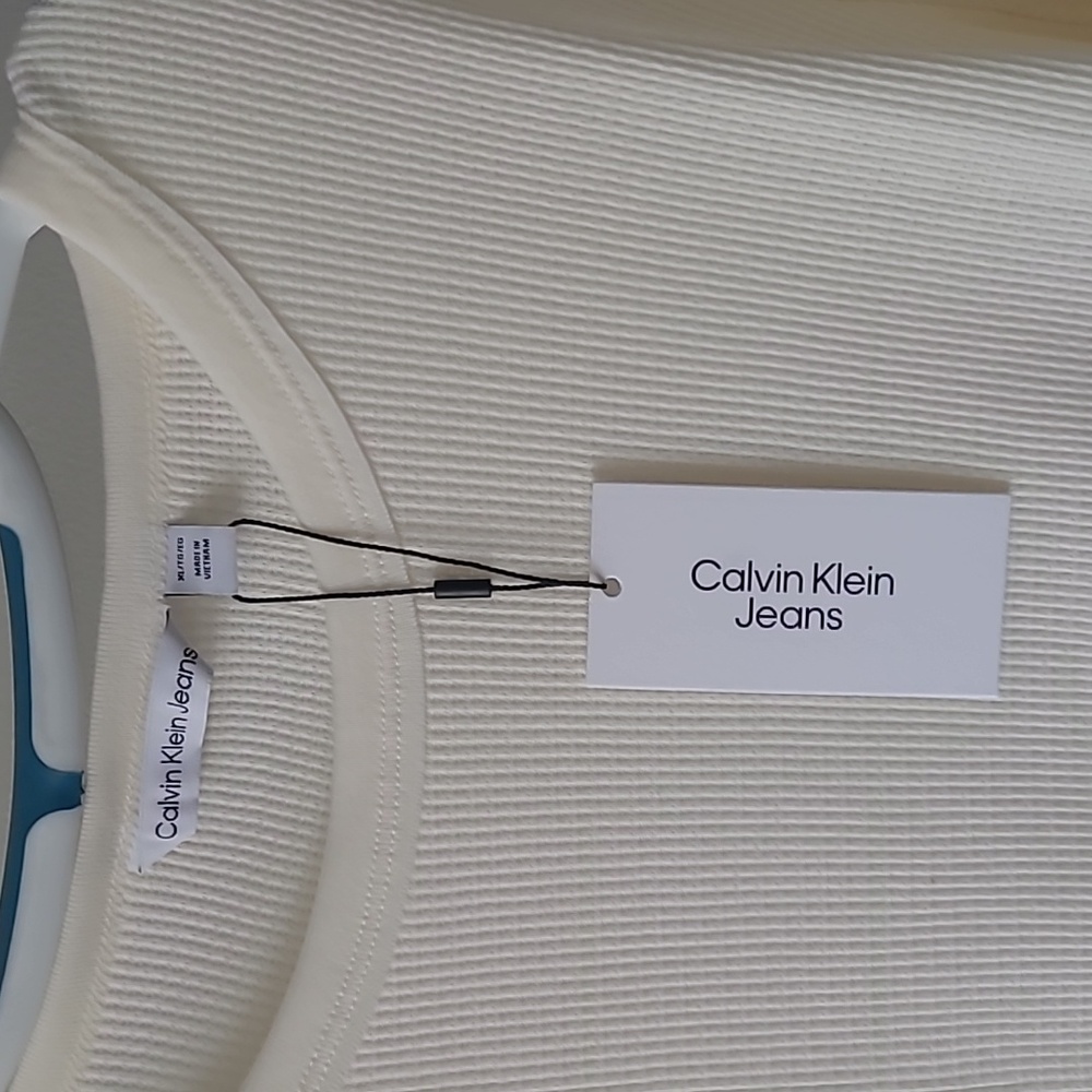 Calvin Klein Jeans .. XL .. X-Large .. Long sleeve‎ .. Crop .. Cream - Picture 3 of 7